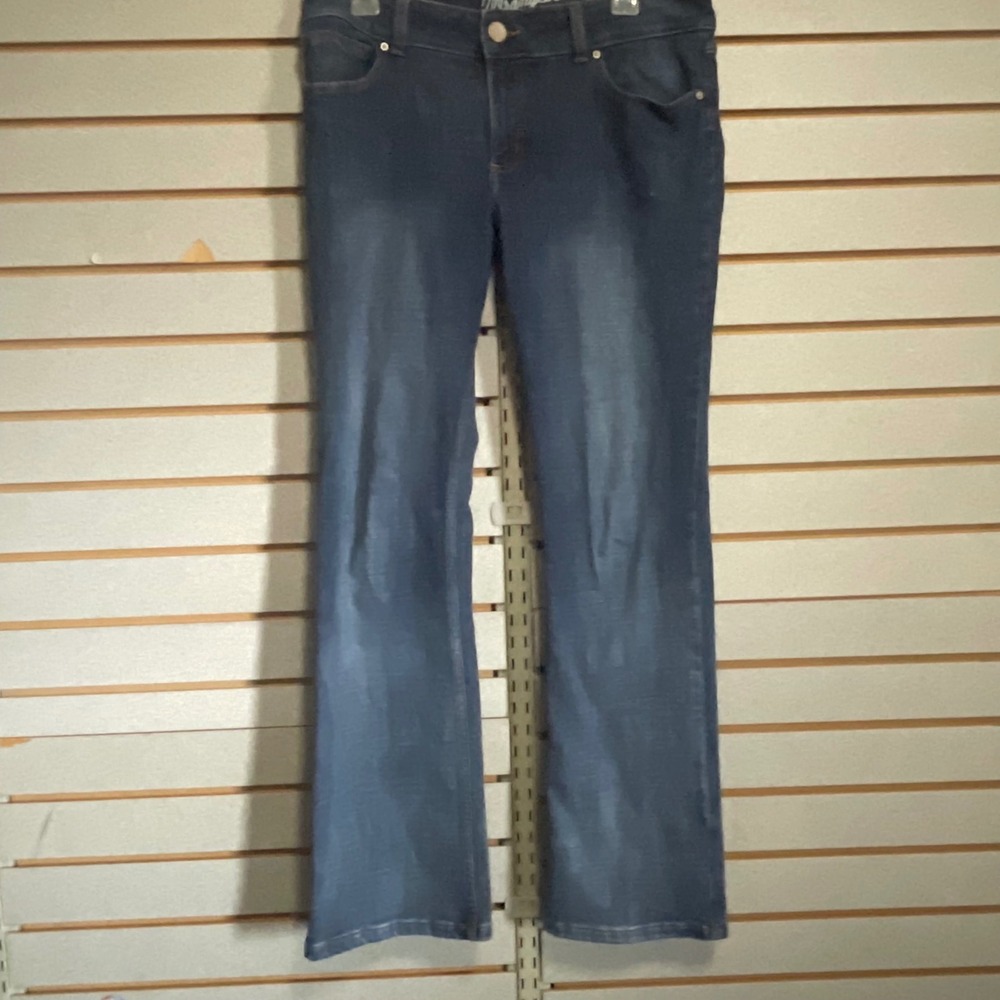 Wrangler Womens Boot Cut Dark Wash Blue Denim‎ Jeans Size 9x32 Western Cowgirl